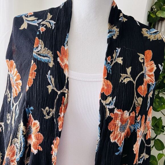 Patrons of Peace Black & Peach Floral Long Lightweight Soft Kimono Blouse - Med - Picture 2 of 9